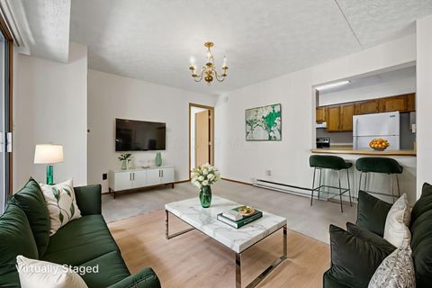 Tiny photo for 3967 Karl Road 125 #125, Columbus, OH 43224 (MLS # 225039574)