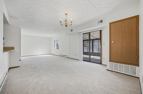 Tiny photo for 3967 Karl Road 125 #125, Columbus, OH 43224 (MLS # 225039574)