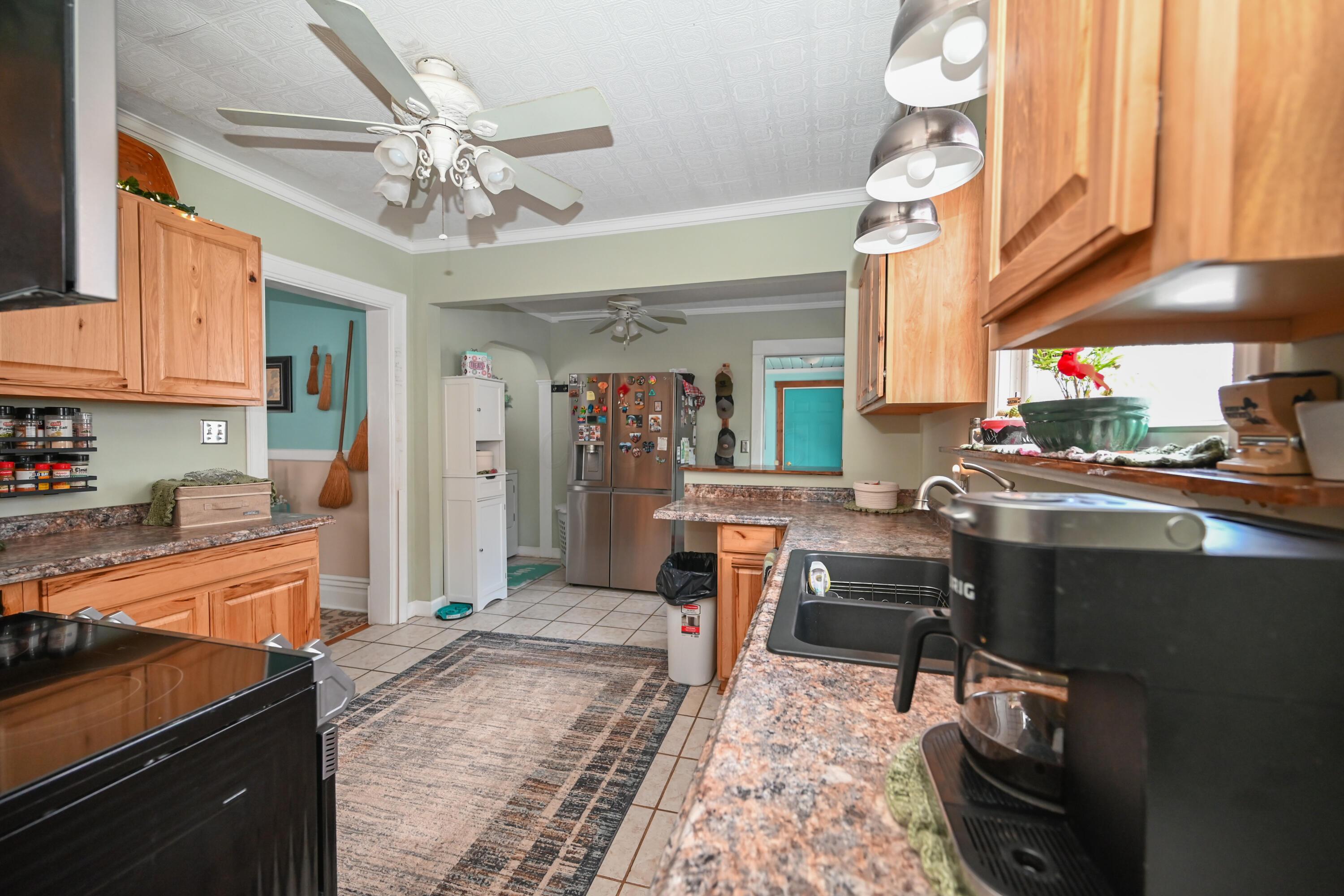 590 E Church Street, Marion, Ohio image 15