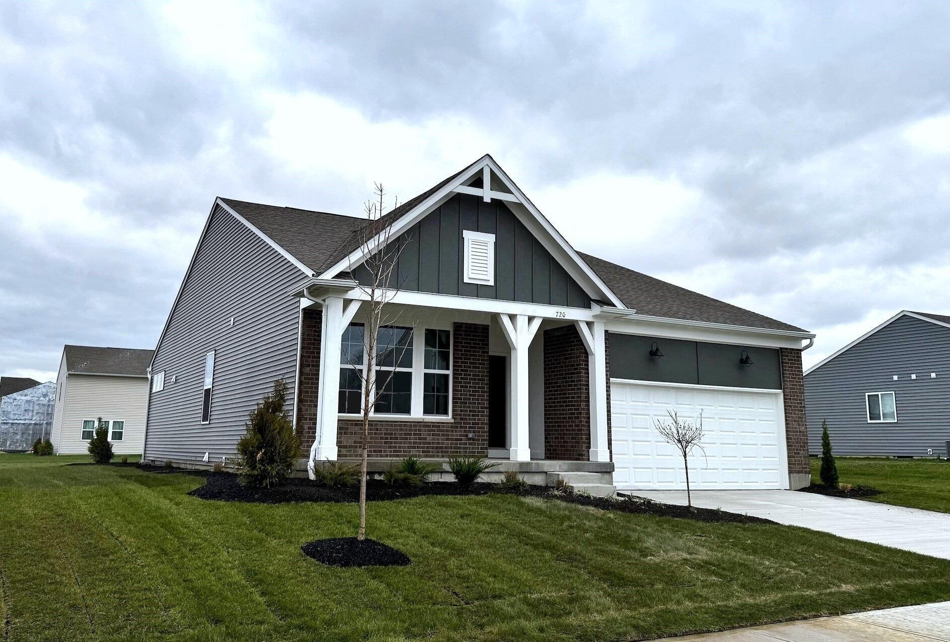 720 Hunters Run Drive, Brookville, Ohio image 1