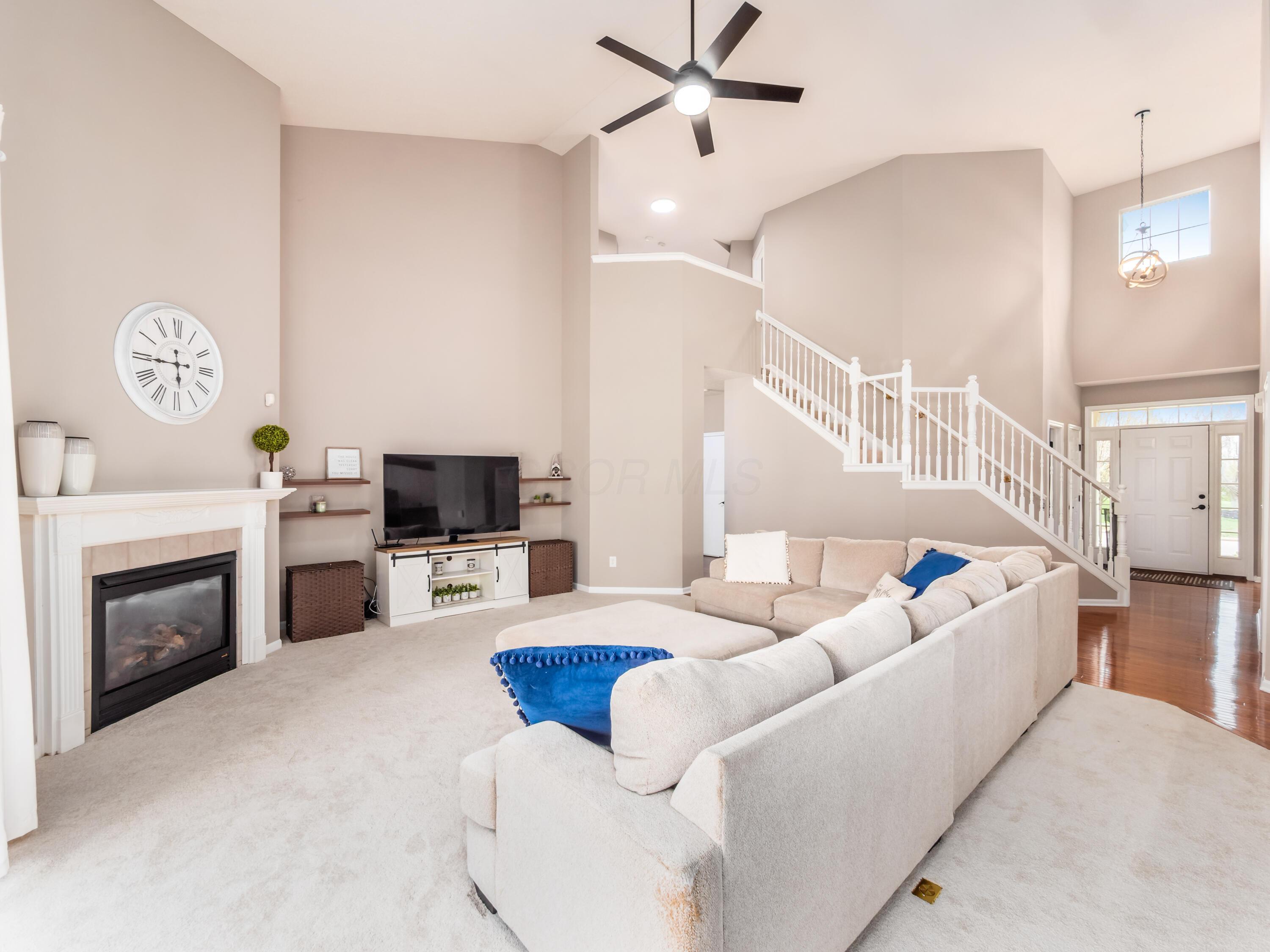 7663 Windsor Drive, Dublin, Ohio image 18