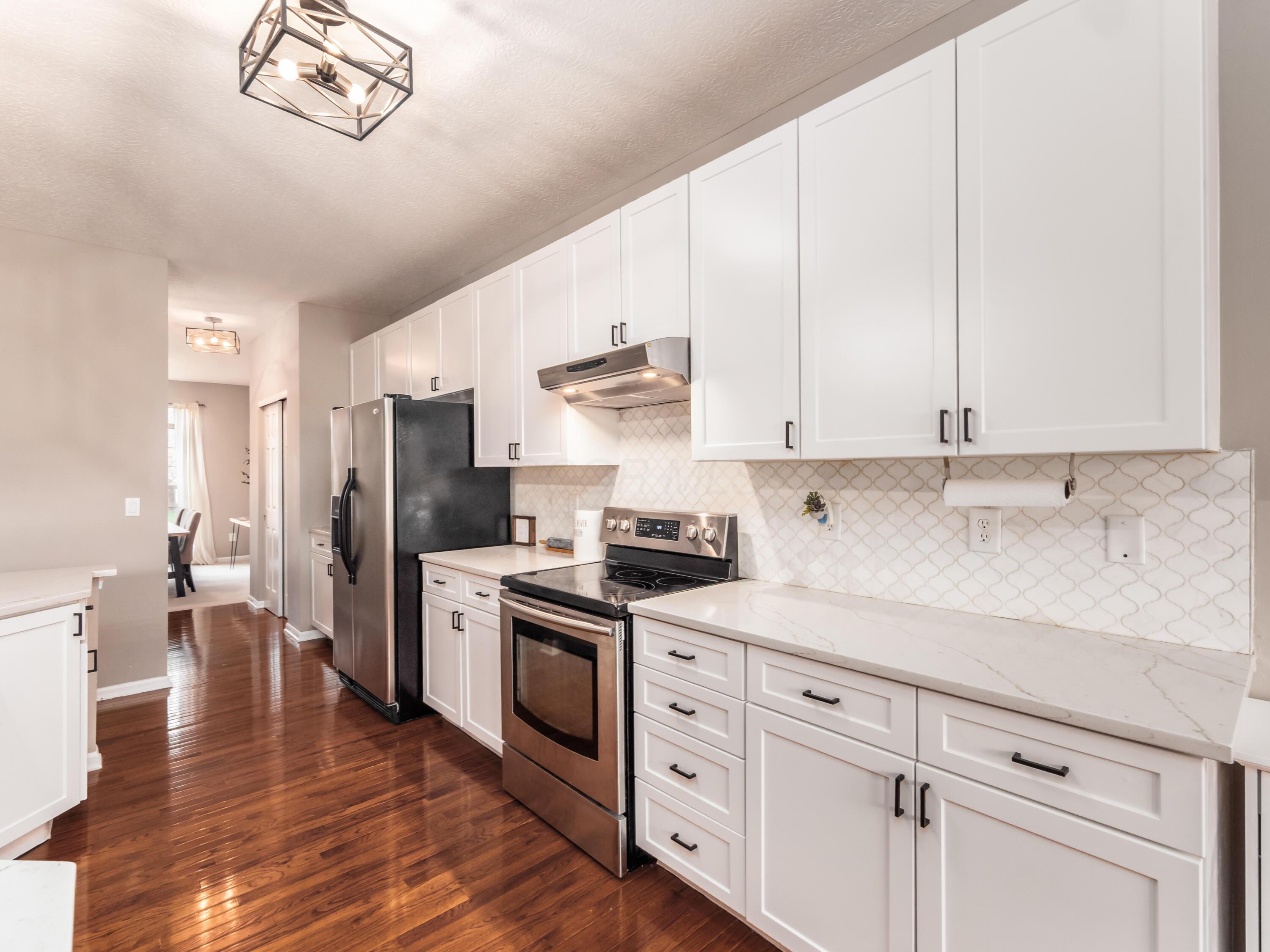 7663 Windsor Drive, Dublin, Ohio image 10