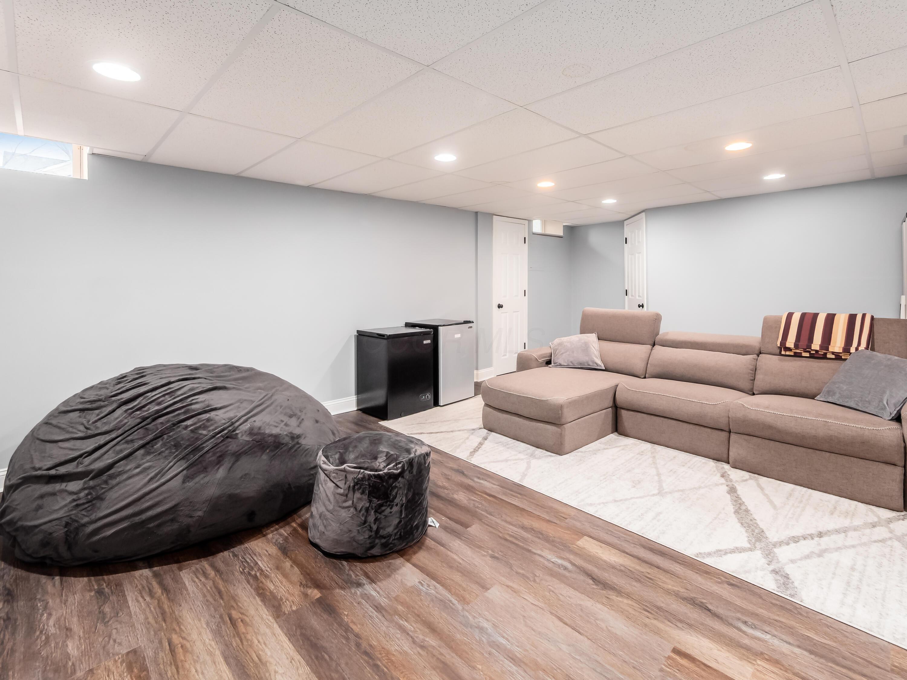 7663 Windsor Drive, Dublin, Ohio image 44