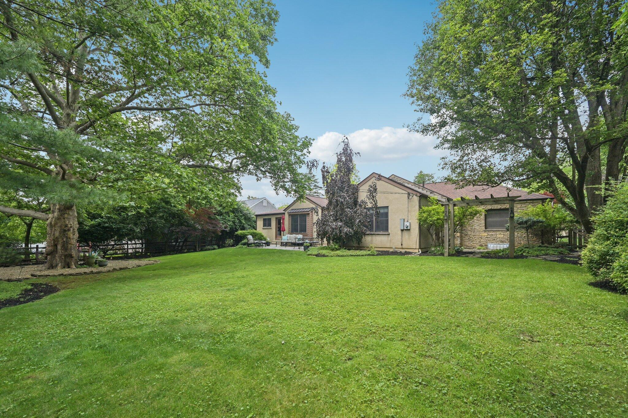 171 W Riverglen Drive, Columbus, Ohio image 48