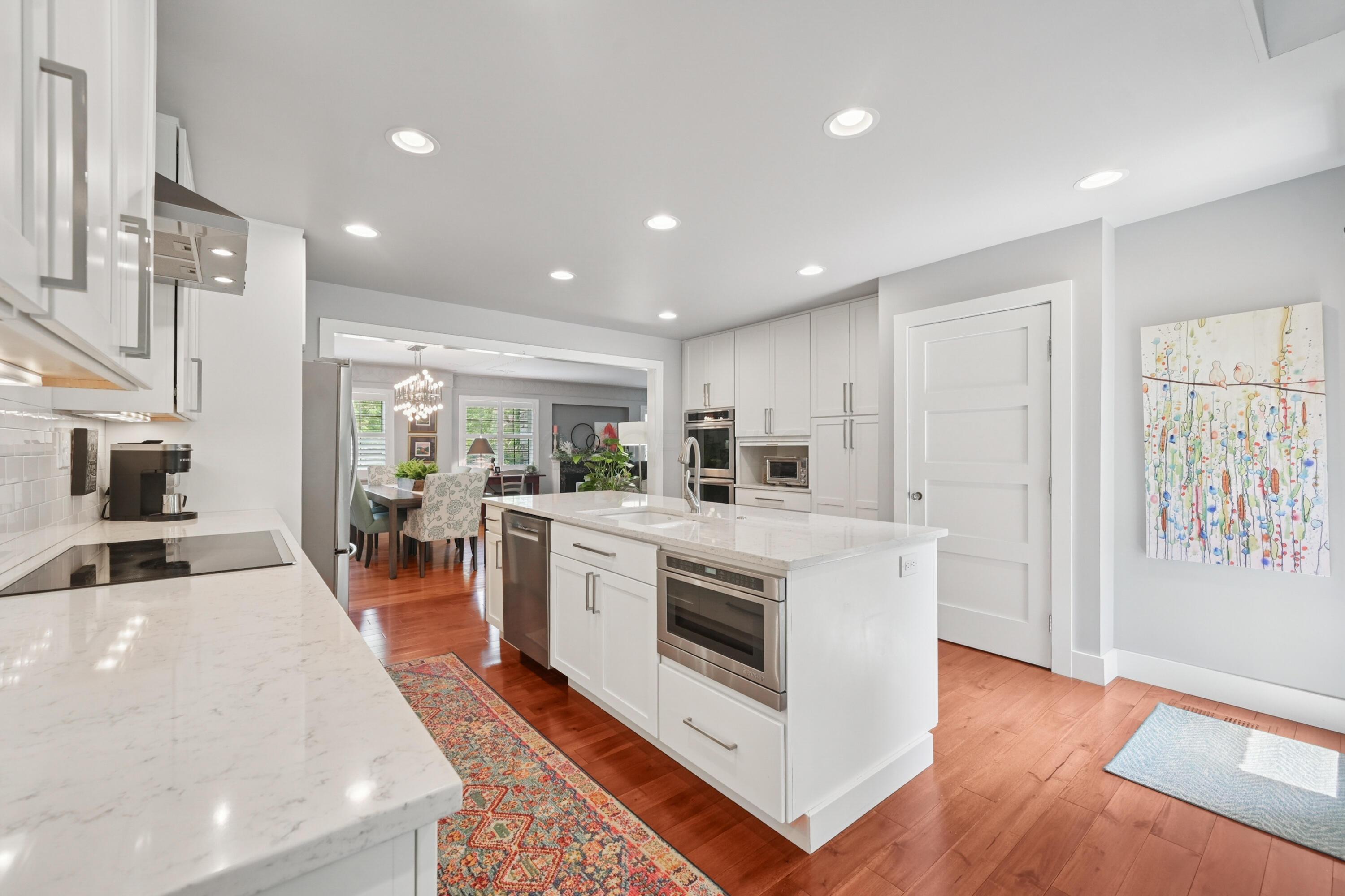 171 W Riverglen Drive, Columbus, Ohio image 23
