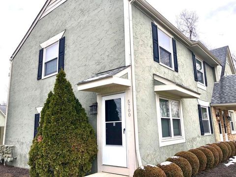 Photo of 5700 Crossing Court 4 #4, Columbus, OH 43231 (MLS # 226003931)