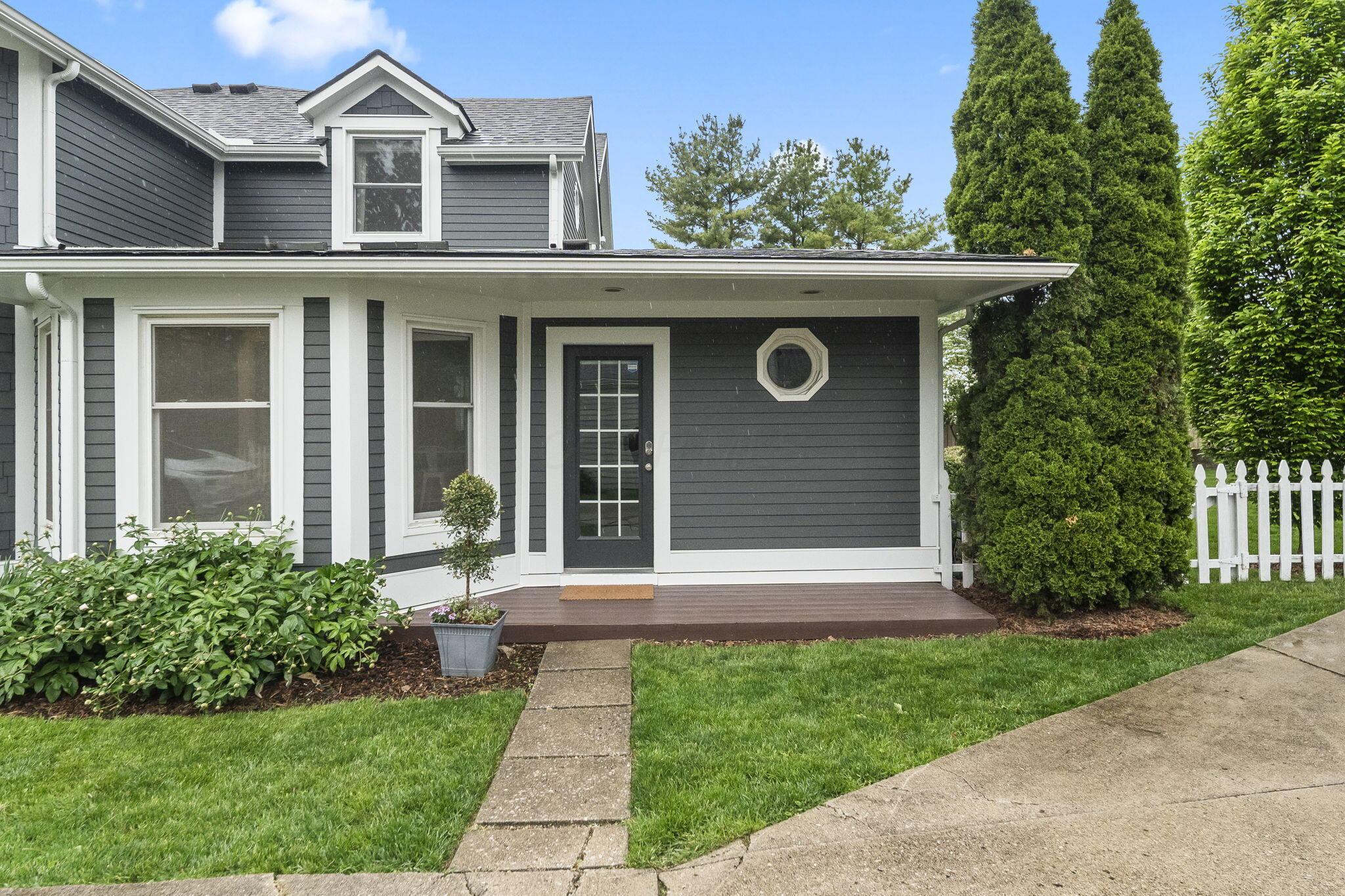 1508 Barrington Road