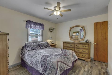 Tiny photo for 4501 Amesbury Road, Columbus, OH 43227 (MLS # 225039499)