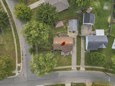 Tiny photo for 4501 Amesbury Road, Columbus, OH 43227 (MLS # 225039499)