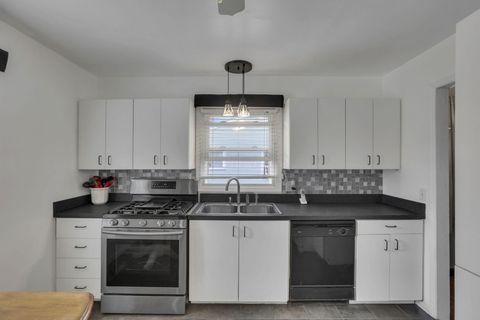 Tiny photo for 4501 Amesbury Road, Columbus, OH 43227 (MLS # 225039499)
