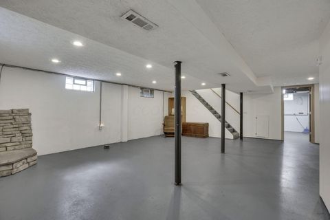 Tiny photo for 4501 Amesbury Road, Columbus, OH 43227 (MLS # 225039499)
