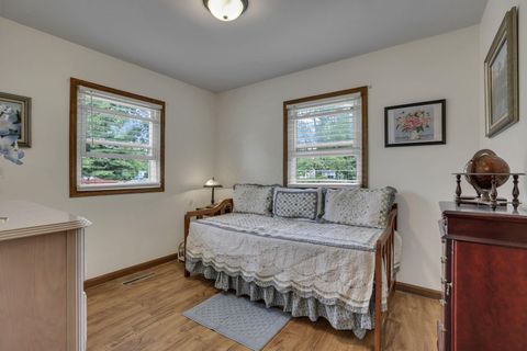 Tiny photo for 4501 Amesbury Road, Columbus, OH 43227 (MLS # 225039499)