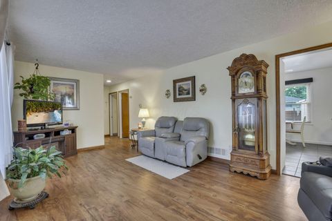 Tiny photo for 4501 Amesbury Road, Columbus, OH 43227 (MLS # 225039499)