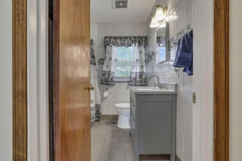 Tiny photo for 4501 Amesbury Road, Columbus, OH 43227 (MLS # 225039499)