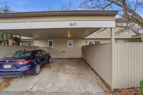 Tiny photo for 1683 Saint Albans Court 22-83 #22-83, Columbus, OH 43220 (MLS # 225044774)