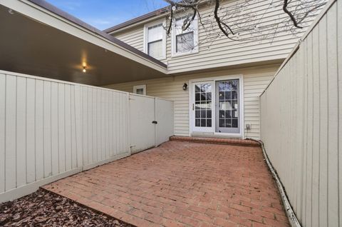 Tiny photo for 1683 Saint Albans Court 22-83 #22-83, Columbus, OH 43220 (MLS # 225044774)