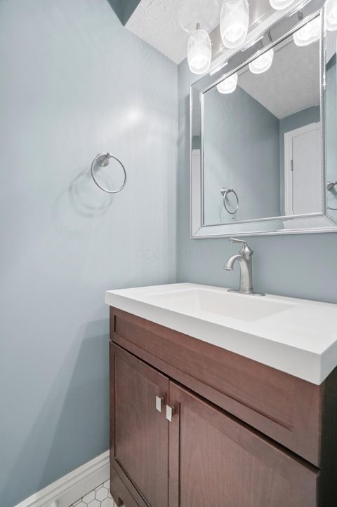 Tiny photo for 1683 Saint Albans Court 22-83 #22-83, Columbus, OH 43220 (MLS # 225044774)