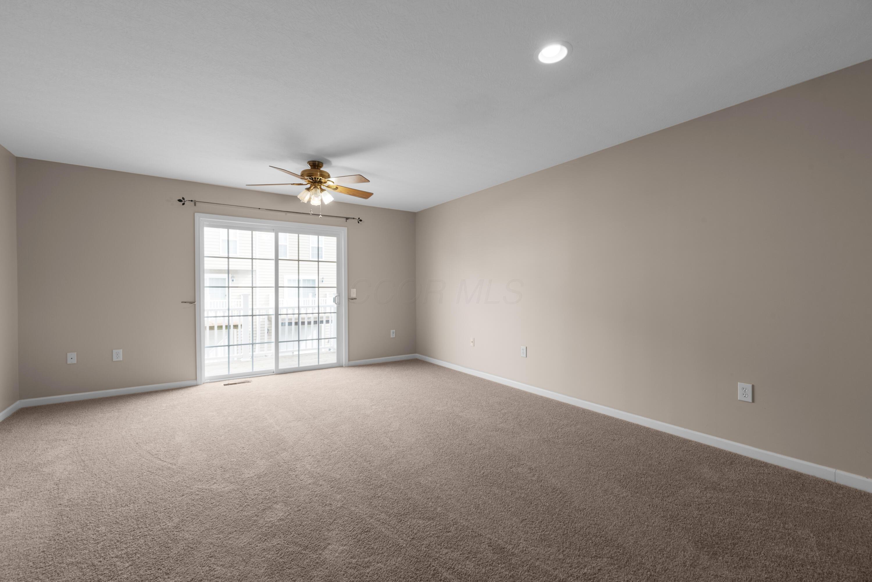 8180 Hawkswillow Drive, Blacklick, Ohio image 11