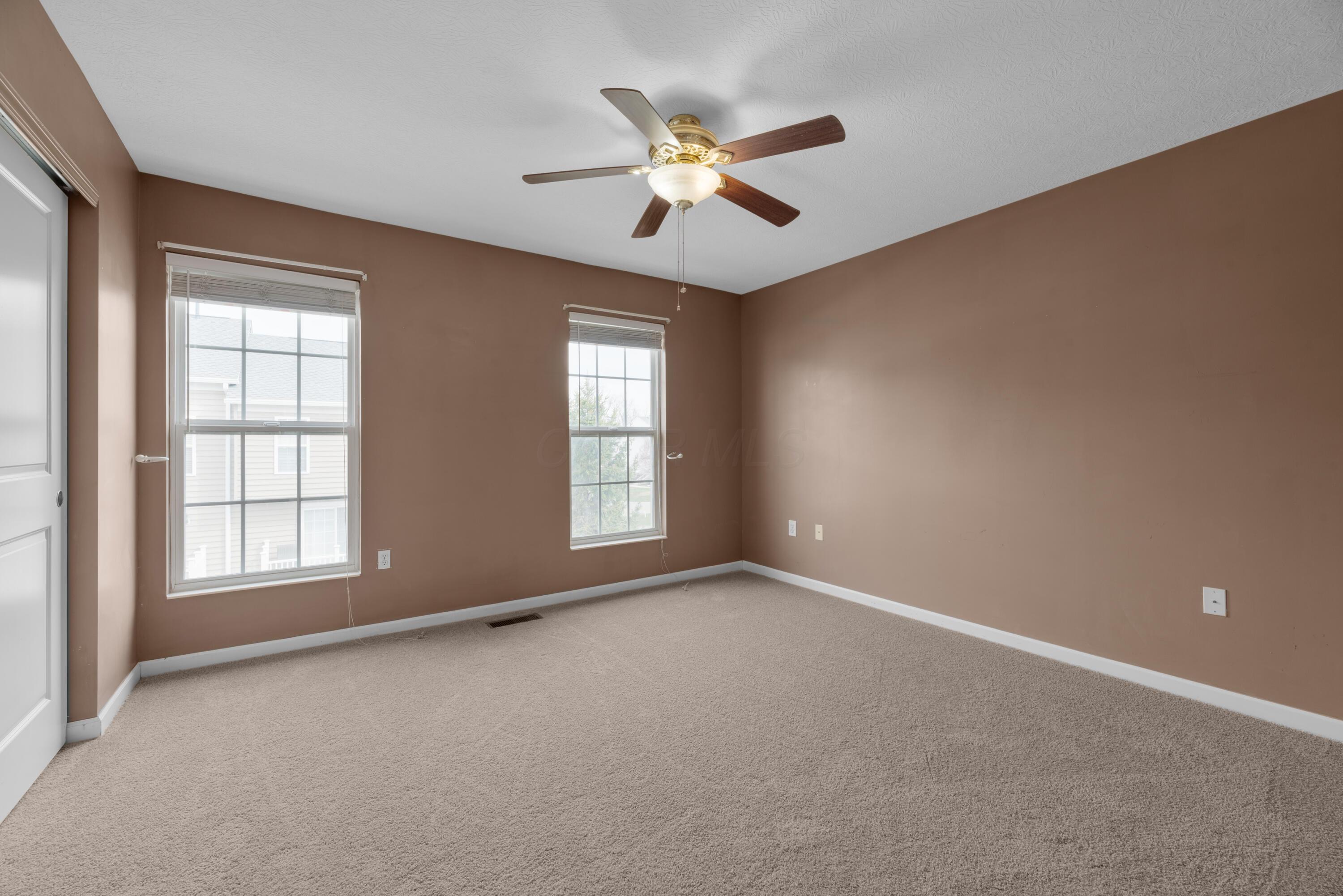 8180 Hawkswillow Drive, Blacklick, Ohio image 23