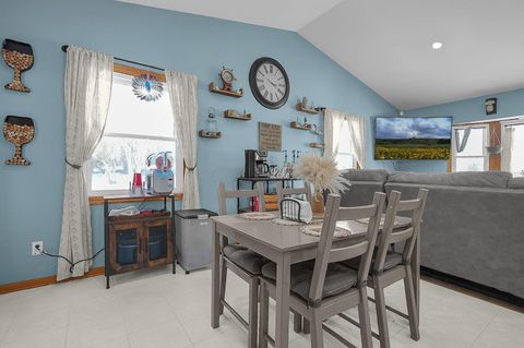 Tiny photo for 2571 W Choctaw Drive, London, OH 43140 (MLS # 226004276)