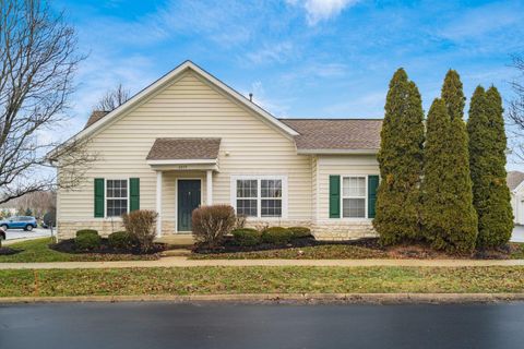 Tiny photo for 6035 Avatar Drive 8-6035 #8-6035, New Albany, OH 43054 (MLS # 226000868)