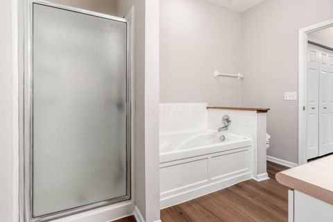 Tiny photo for 6035 Avatar Drive 8-6035 #8-6035, New Albany, OH 43054 (MLS # 226000868)