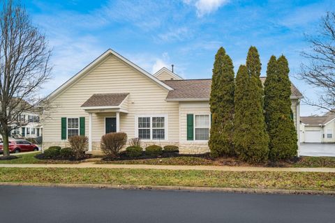 Tiny photo for 6035 Avatar Drive 8-6035 #8-6035, New Albany, OH 43054 (MLS # 226000868)