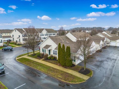 Tiny photo for 6035 Avatar Drive 8-6035 #8-6035, New Albany, OH 43054 (MLS # 226000868)