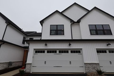 Photo of 5487 Fawnsbury Court, Powell, OH 43065 (MLS # 225037028)