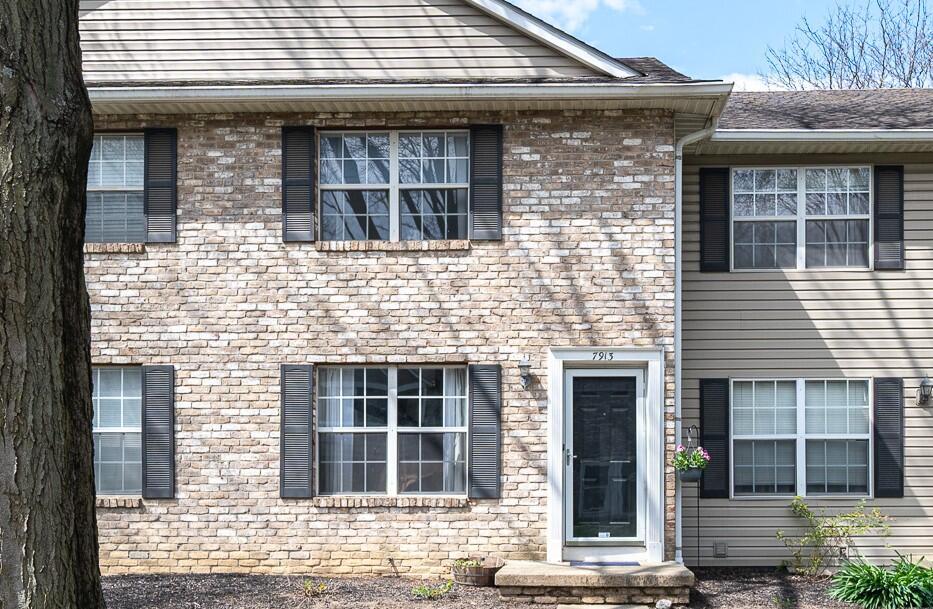7913 Meadowhaven Boulevard #13, Columbus, Ohio image 1