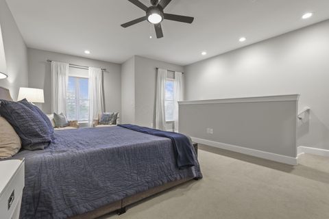 Tiny photo for 138 E Greenwood Avenue, Columbus, OH 43201 (MLS # 226002819)