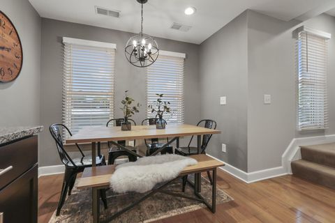 Tiny photo for 138 E Greenwood Avenue, Columbus, OH 43201 (MLS # 226002819)