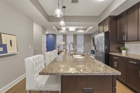 Tiny photo for 138 E Greenwood Avenue, Columbus, OH 43201 (MLS # 226002819)