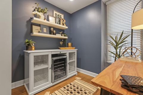 Tiny photo for 138 E Greenwood Avenue, Columbus, OH 43201 (MLS # 226002819)