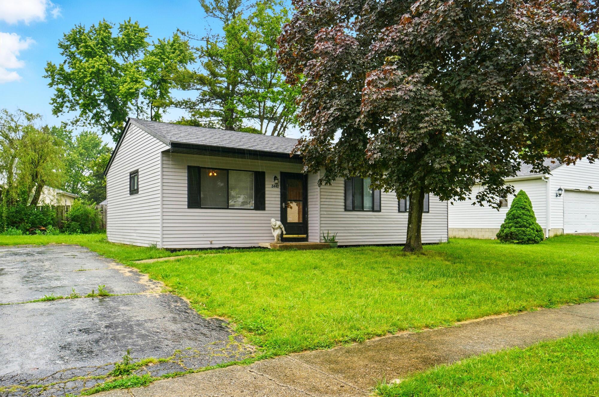 8440 Blue Lake Avenue, Galloway, Ohio image 3