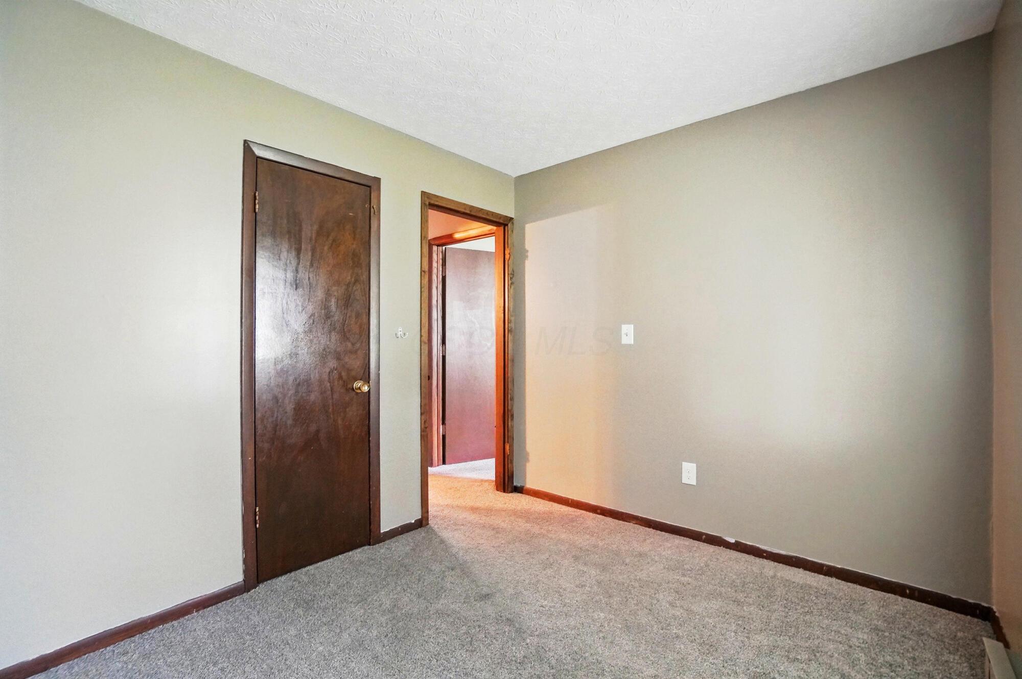8440 Blue Lake Avenue, Galloway, Ohio image 26