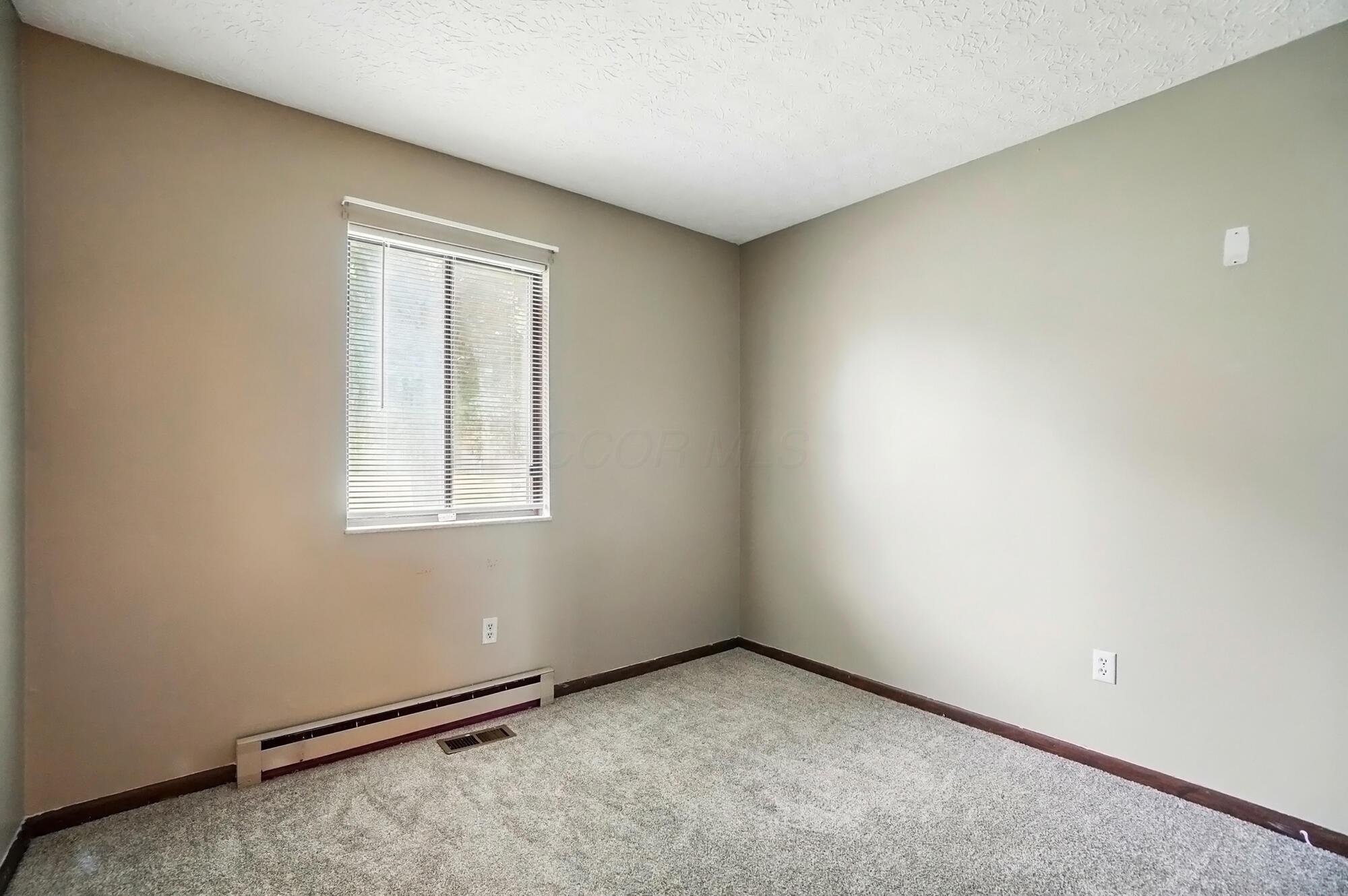 8440 Blue Lake Avenue, Galloway, Ohio image 25