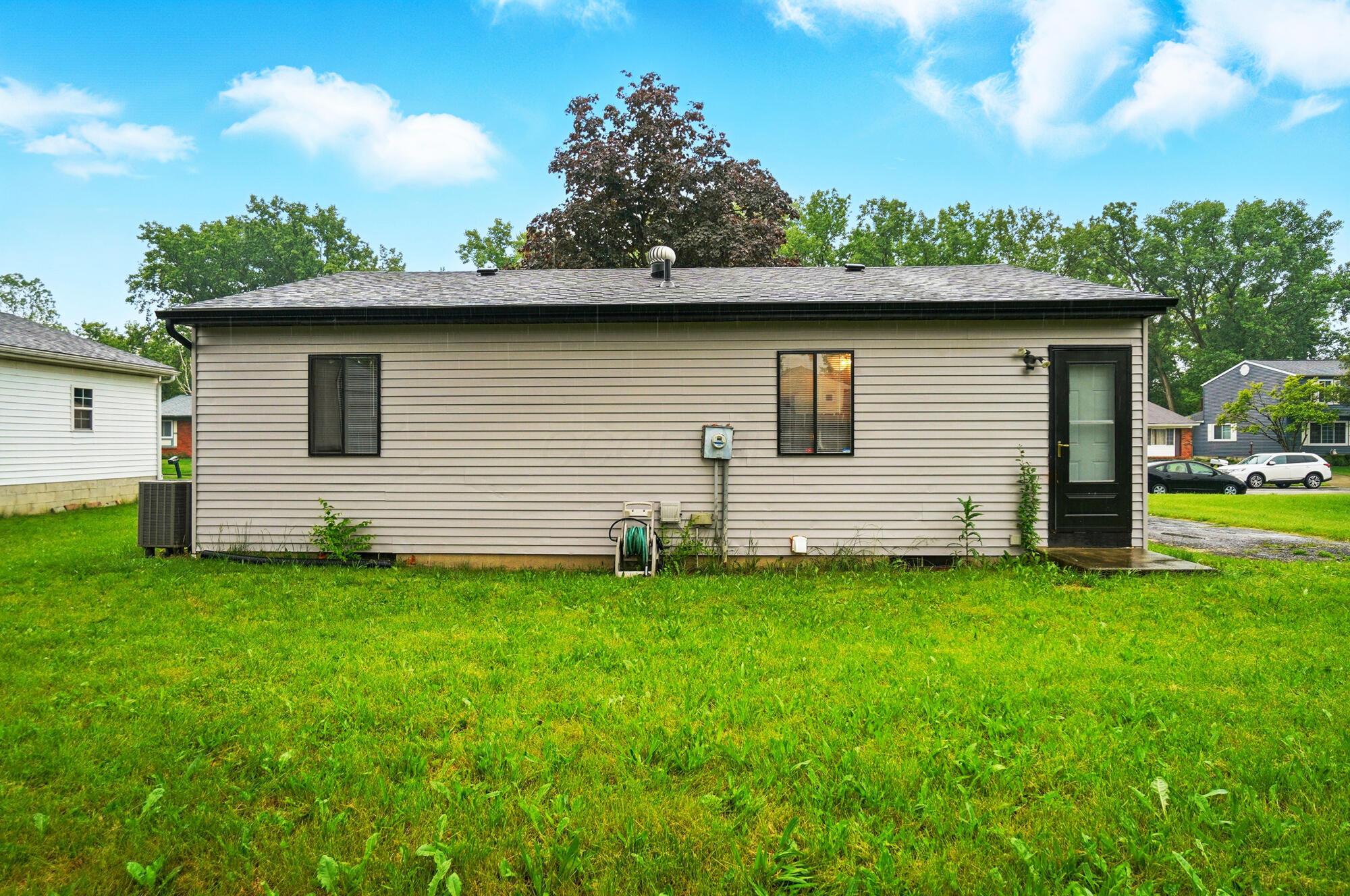 8440 Blue Lake Avenue, Galloway, Ohio image 37