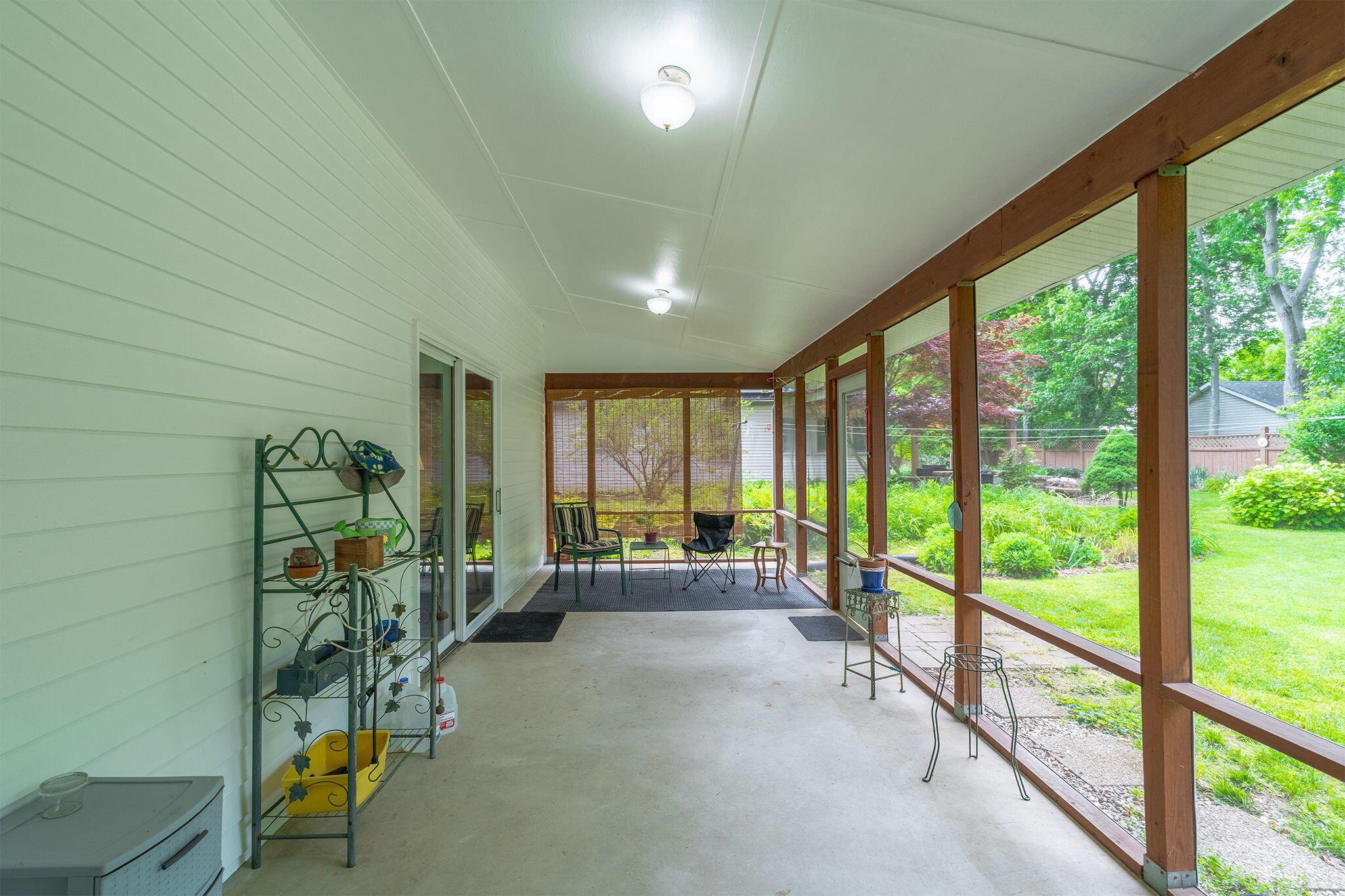 98 W Plum Street, Westerville, Ohio image 35