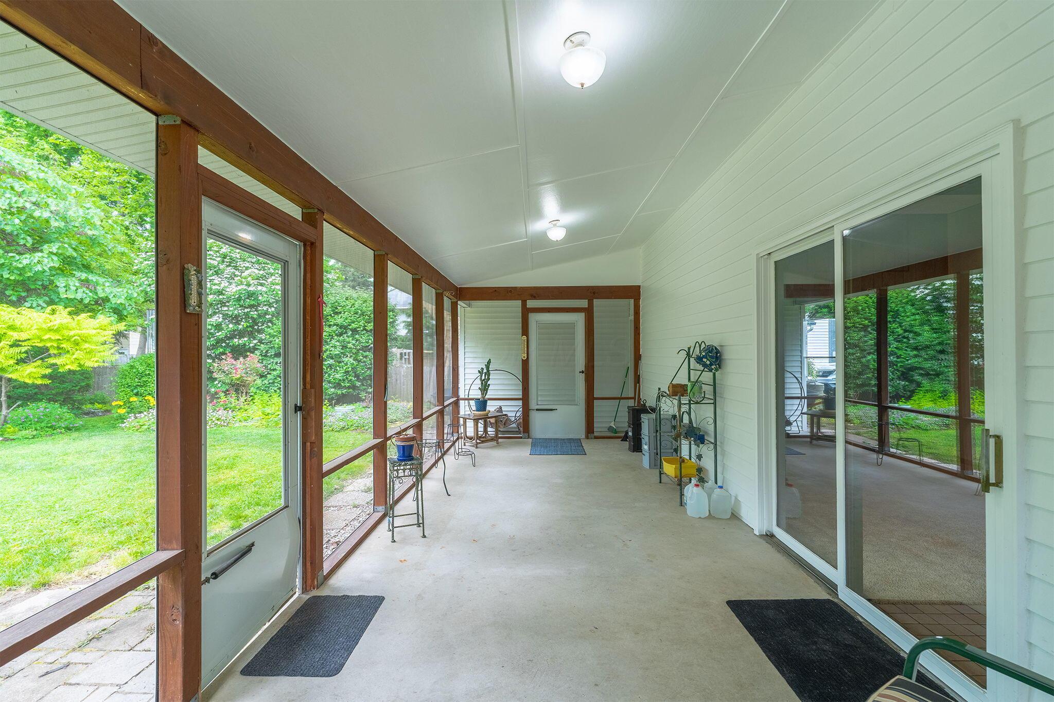 98 W Plum Street, Westerville, Ohio image 34