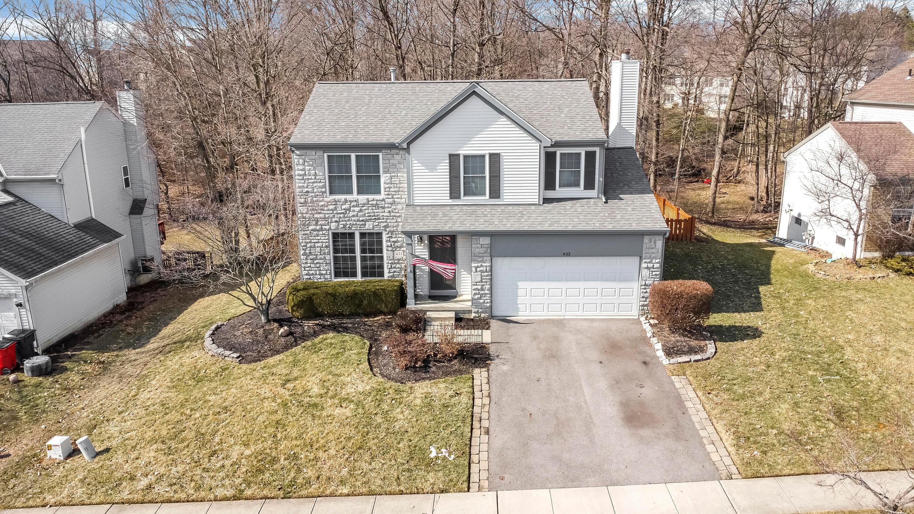 433 Barrington Ridge, Pataskala, Ohio image 1