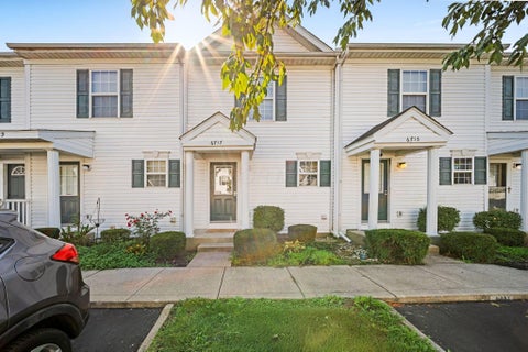 Photo of 6737 Lagrange Drive 55D #55D, Canal Winchester, OH 43110 (MLS # 226039191)