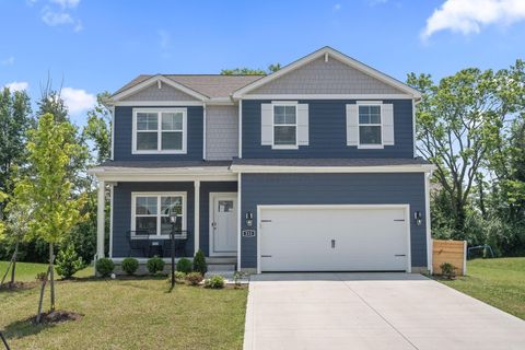 Photo of 211 Sterndale Drive, Pickerington, OH 43147 (MLS # 225039222)