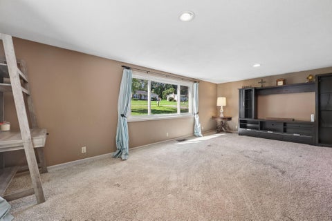 Tiny photo for 3967 Skyline Drive, Zanesville, OH 43701 (MLS # 226032968)