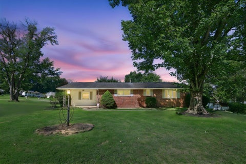 Photo of 3967 Skyline Drive, Zanesville, OH 43701 (MLS # 226032968)