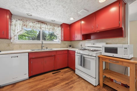 Tiny photo for 3967 Skyline Drive, Zanesville, OH 43701 (MLS # 226032968)