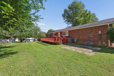 Tiny photo for 3967 Skyline Drive, Zanesville, OH 43701 (MLS # 226032968)