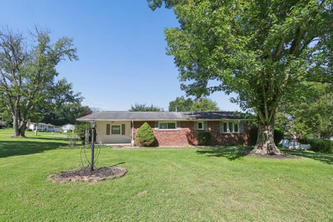 Tiny photo for 3967 Skyline Drive, Zanesville, OH 43701 (MLS # 226032968)