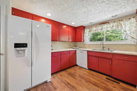 Tiny photo for 3967 Skyline Drive, Zanesville, OH 43701 (MLS # 226032968)