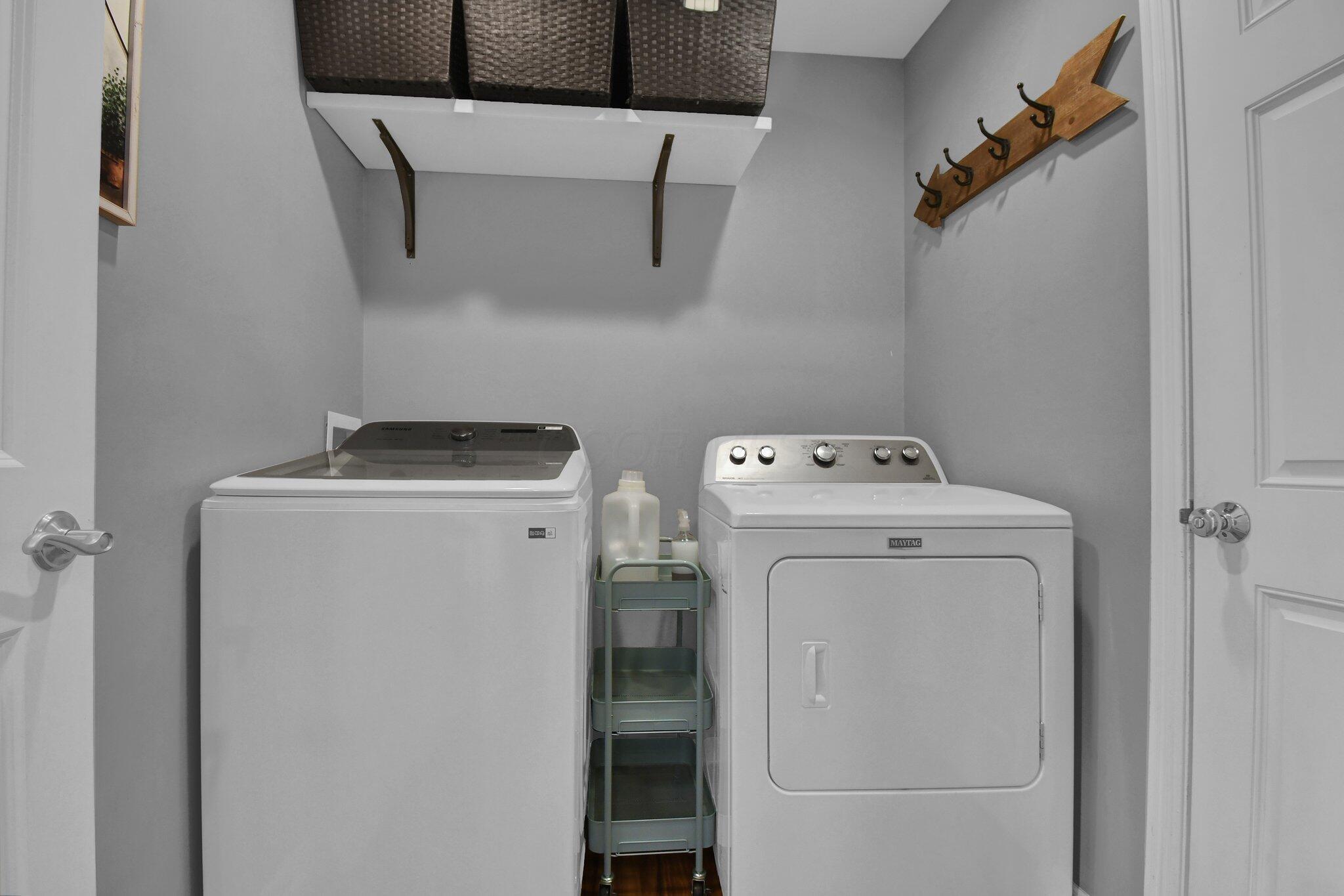 389 Highbanks Valley Drive, Newark, Ohio image 13